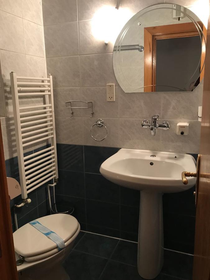 Pensiunea Puiu Popa Codlea Buitenkant foto